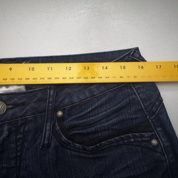 Pashu by Parasuco Ladies Size 10 Medium Wash Straight Leg Blue Jeans - Picture 11 of 14